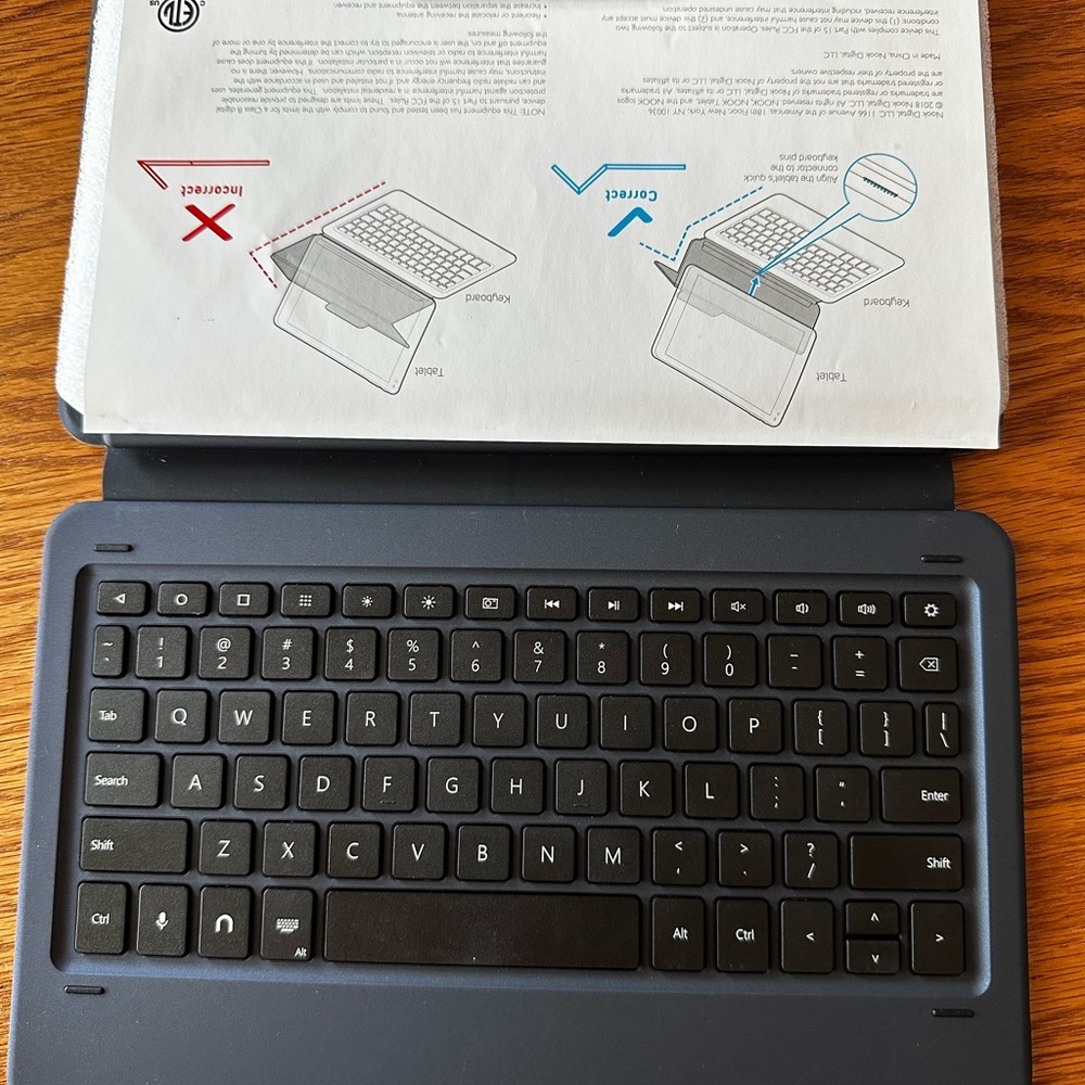 Nook Smart Keyboard 10.1” Tablet - Picture 3 of 8